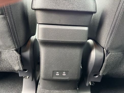 New 2026 Mitsubishi Outlander Sport LE AWD/4WD image 28