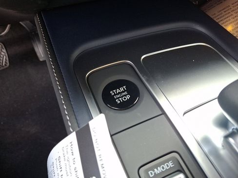 New 2026 INFINITI QX60 Sport w/ Dark Cargo Package image 17