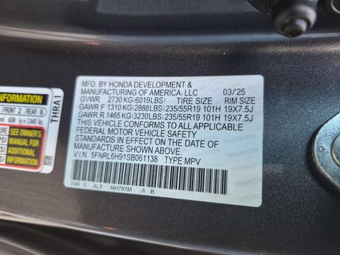 Used 2025 Honda Odyssey Elite image 38