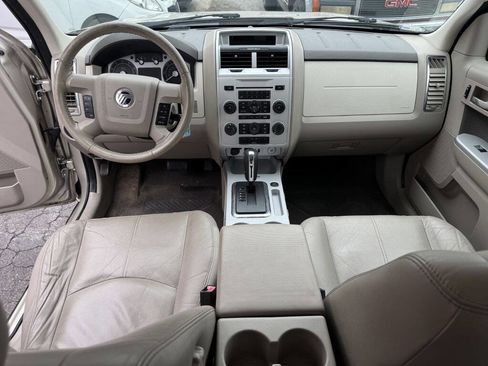 Used 2010 Mercury Mariner Premier image 6