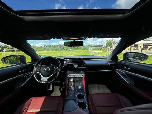 Used 2016 Lexus RC 200t image 16