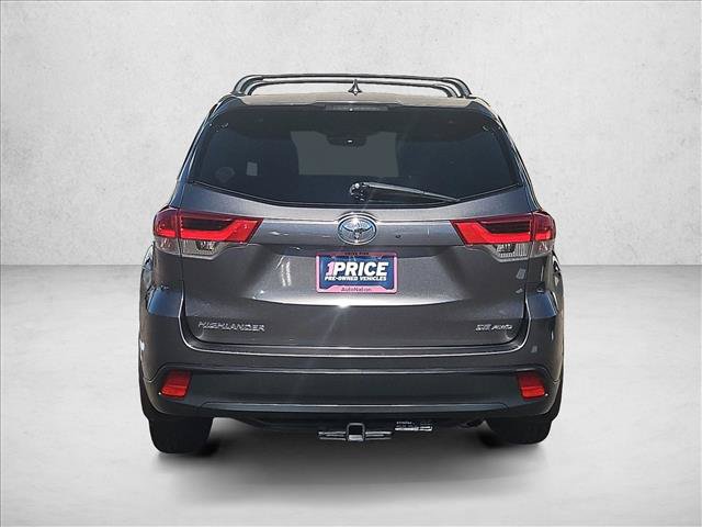 Used 2018 Toyota Highlander SE AWD/4WD image 8