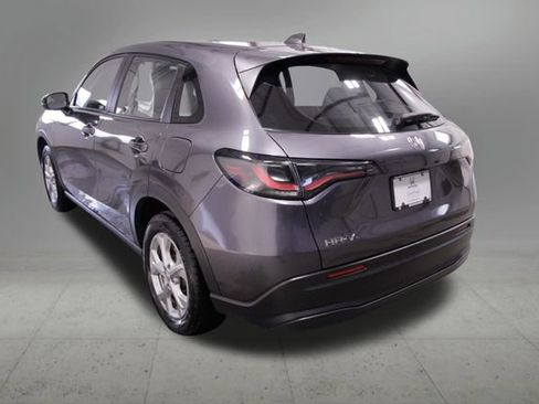 Certified 2023 Honda HR-V LX image 4