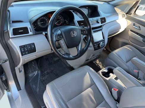 Used 2016 Honda Odyssey Touring image 4