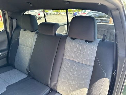Certified 2022 Toyota Tacoma TRD Sport w/ Technology Package RWD image 18
