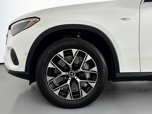 Certified 2025 Mercedes-Benz GLC 350e 4MATIC image 10