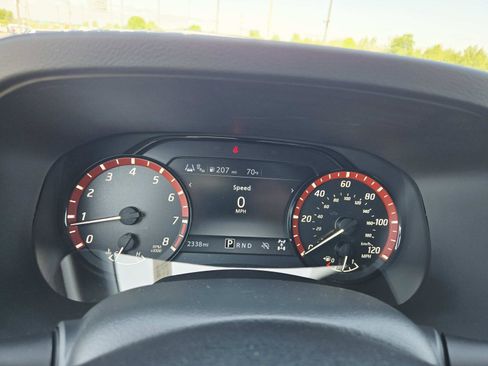 Used 2025 Nissan Frontier PRO-4X w/ Pro Convenience Package image 26