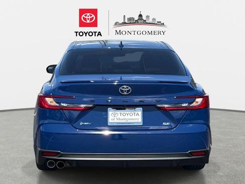Used 2025 Toyota Camry SE w/ Multimedia Upgrade Package image 4