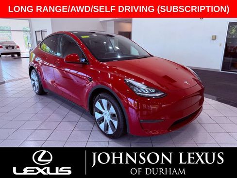 Used 2022 Tesla Model Y Long Range AWD/4WD image 1