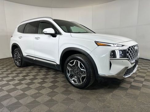 Used 2023 Hyundai Santa Fe Limited image 2