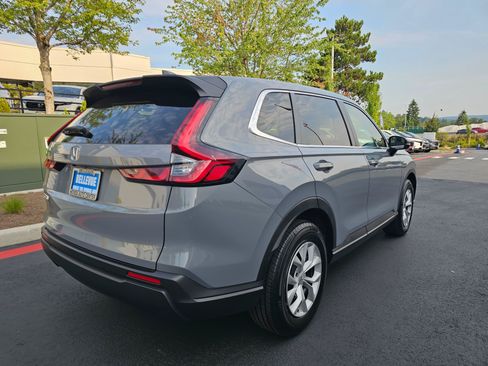 Certified 2025 Honda CR-V LX image 7