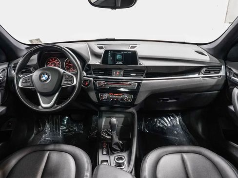 Used 2018 BMW X1 xDrive28i AWD/4WD image 12