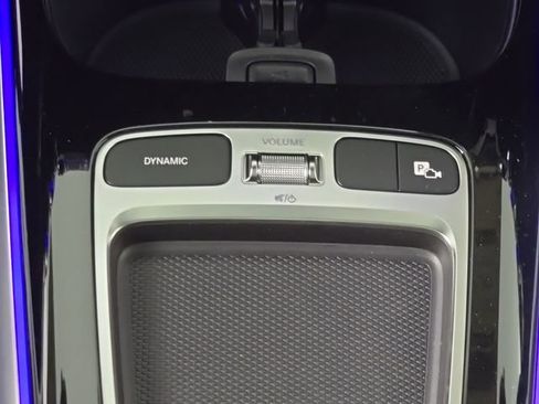 New 2026 Mercedes-Benz GLB 250 4MATIC image 23