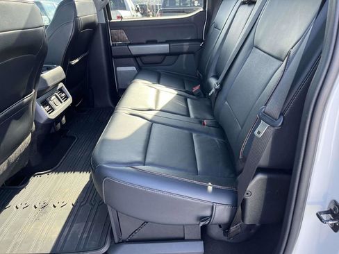 Used 2024 Ford F250 Lariat w/ Sport Appearance Package image 10