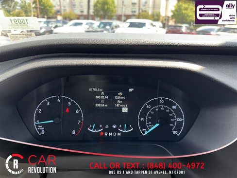 Used 2023 Ford Transit 350 XLT RWD image 19