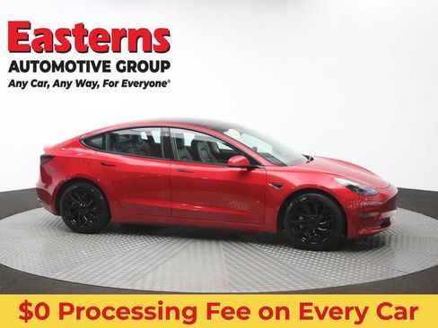 Used 2022 Tesla Model 3 Long Range AWD/4WD image 40