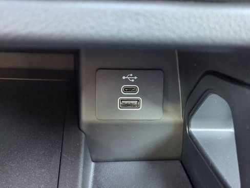 New 2025 Ford Ranger XLT w/ Equipment Group 301A High image 23