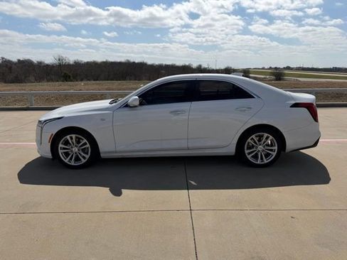 Used 2023 Cadillac CT4 Luxury w/ Cold Weather Package image 10