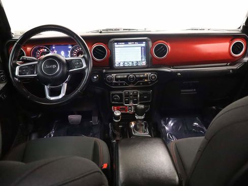 Used 2022 Jeep Gladiator Rubicon w/ LED Lighting Group AWD/4WD image 17
