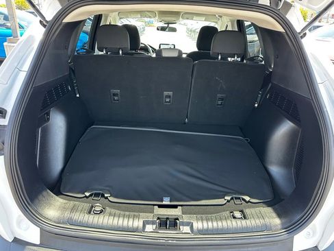 Used 2022 Ford Escape SE FWD image 5