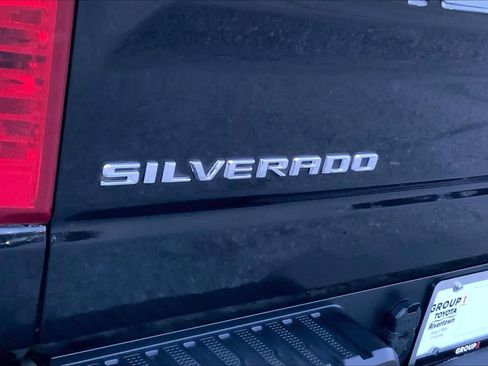 Used 2024 Chevrolet Silverado 1500 LT w/ Convenience Package II image 30