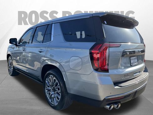 Used 2024 GMC Yukon Denali Ultimate AWD/4WD image 6