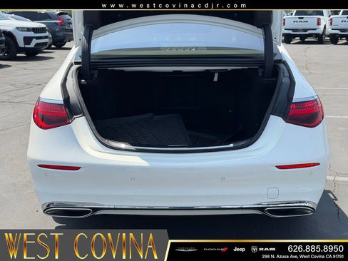 Used 2022 Mercedes-Benz S 580 4MATIC Sedan w/ 3D Technology Package image 12