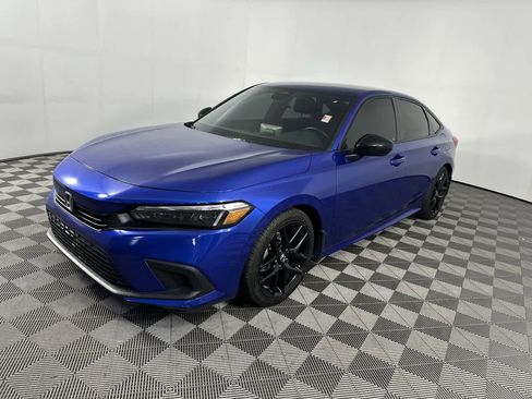 Used 2022 Honda Civic Sport image 4