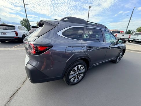 Used 2024 Subaru Outback Limited AWD/4WD image 3