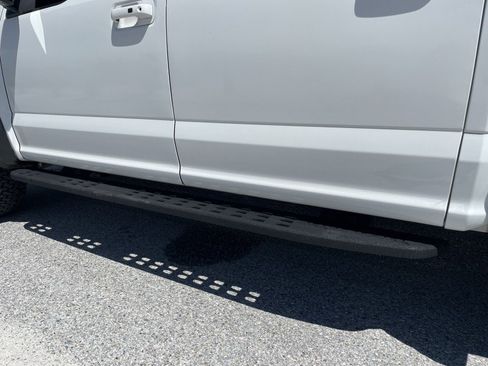 Used 2019 Ford F150 Raptor w/ Equipment Group 802A Luxury image 22