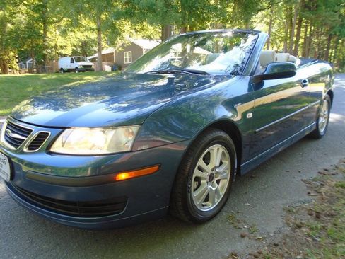Used 2006 Saab 9-3 2.0T FWD image 1