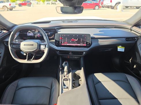 New 2026 Dodge Charger R/T AWD/4WD image 17
