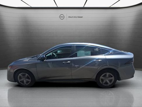 New 2026 Nissan Sentra SV FWD image 8