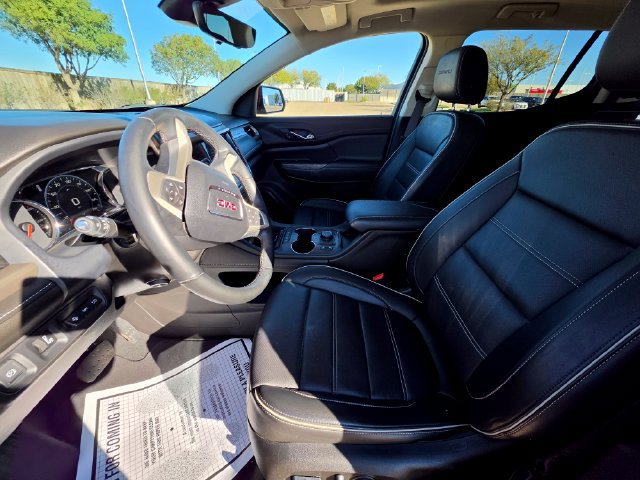 Used 2023 GMC Acadia Denali w/ Denali Technology Package FWD image 15