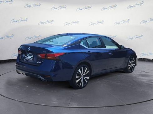 Used 2022 Nissan Altima 2.5 SR AWD/4WD image 5