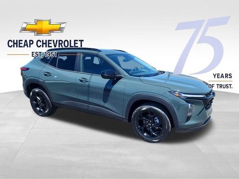 New 2026 Chevrolet Trax LT w/ Driver Confidence Package FWD image 7