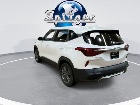 Certified 2022 Kia Seltos LX image 7