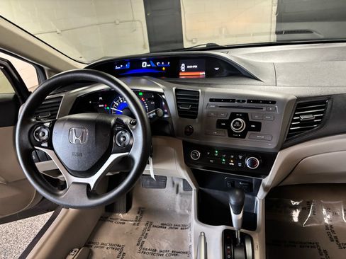 Used 2012 Honda Civic LX image 16