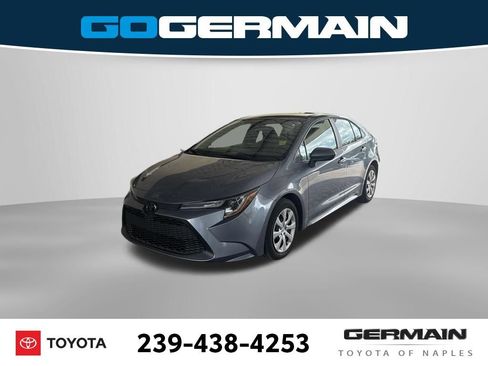 Used 2022 Toyota Corolla LE FWD image 1