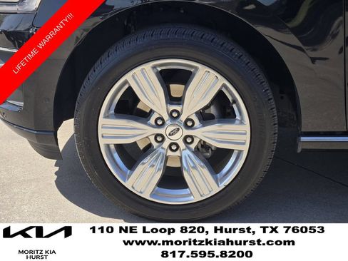 Used 2024 Ford Expedition Platinum AWD/4WD image 17