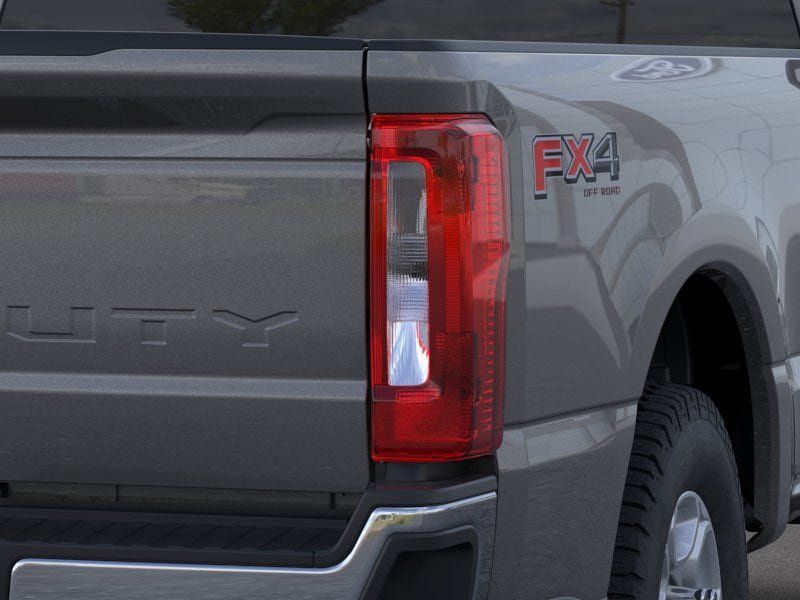 New 2026 Ford F250 XLT w/ FX4 Off-Road Package AWD/4WD image 21