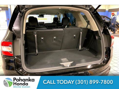 New 2025 Honda Pilot EX-L image 13