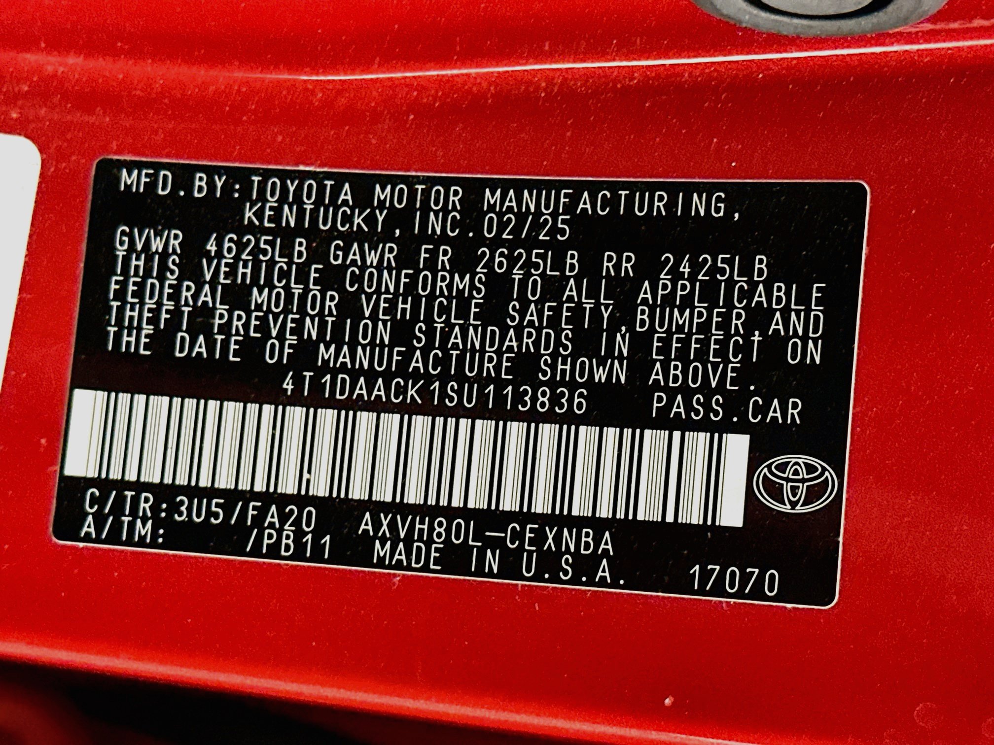 Used 2025 Toyota Camry LE FWD image 12