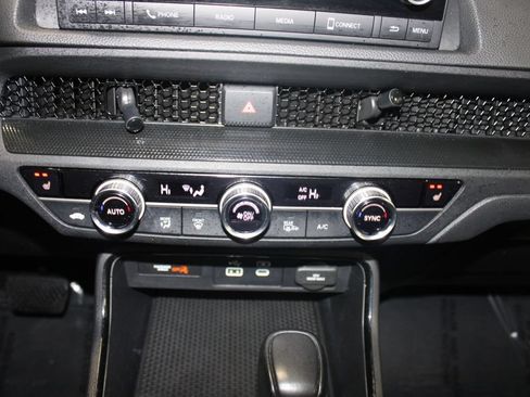 Used 2025 Honda CR-V Sport image 15