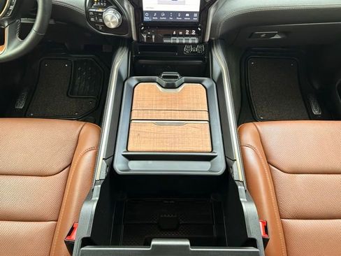 Used 2024 RAM 1500 Limited image 22