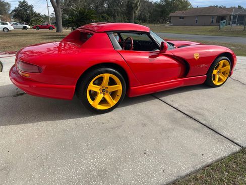 Used 1996 Dodge Viper RT/10 image 11