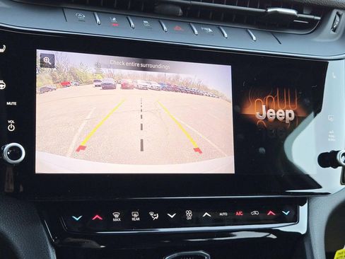 New 2026 Jeep Grand Cherokee Limited w/ Limited Altitude Package image 23