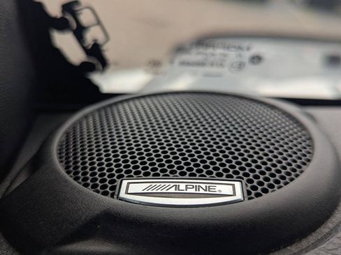 Used 2018 Jeep Wrangler Unlimited Sport AWD/4WD image 24