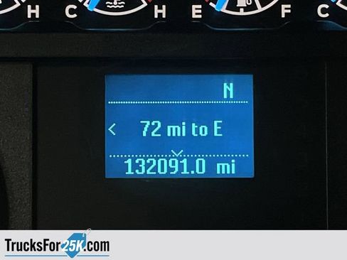 Used 2015 Ford F150 XLT image 7