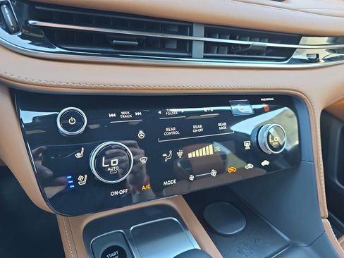 New 2027 INFINITI QX60 Autograph AWD/4WD image 24